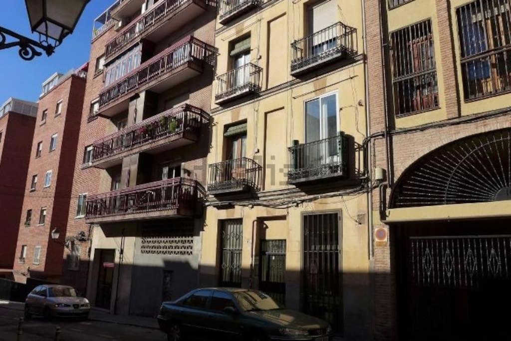San Bernabe, Apartamento Para 2 En Las Vistillas Junto A Metro Puerta De Toledo Madrid Eksteriør bilde