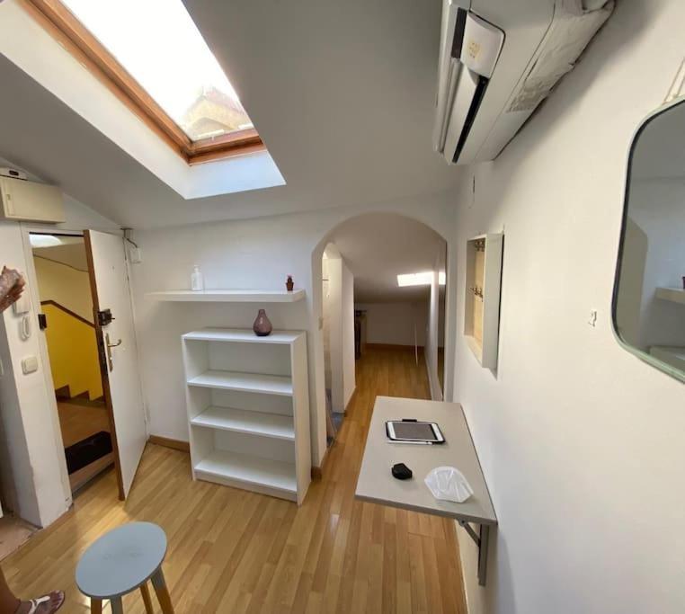 San Bernabe, Apartamento Para 2 En Las Vistillas Junto A Metro Puerta De Toledo Madrid Eksteriør bilde